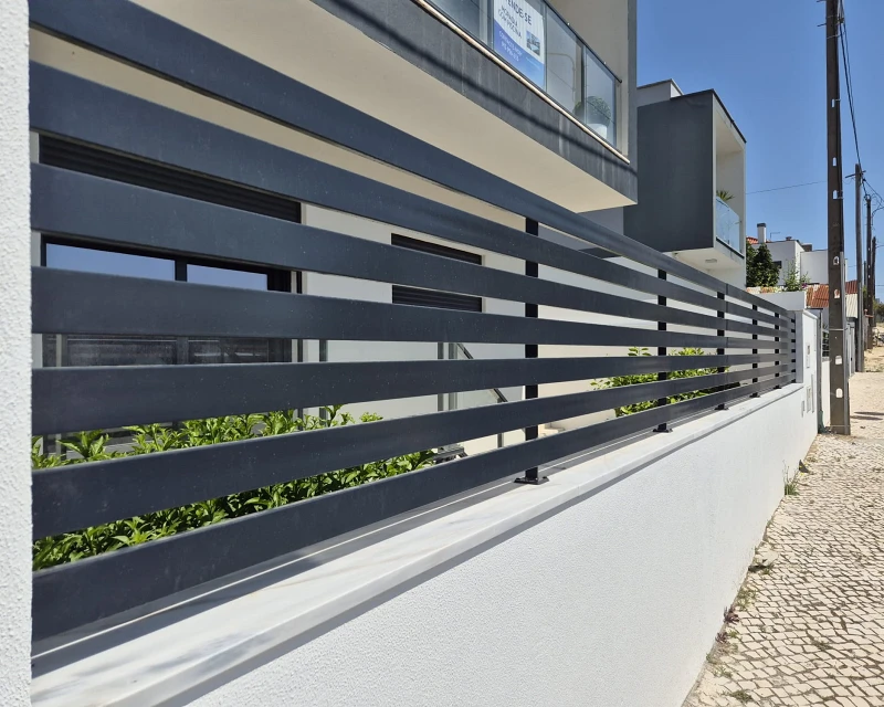 Caixilharia em Ferro